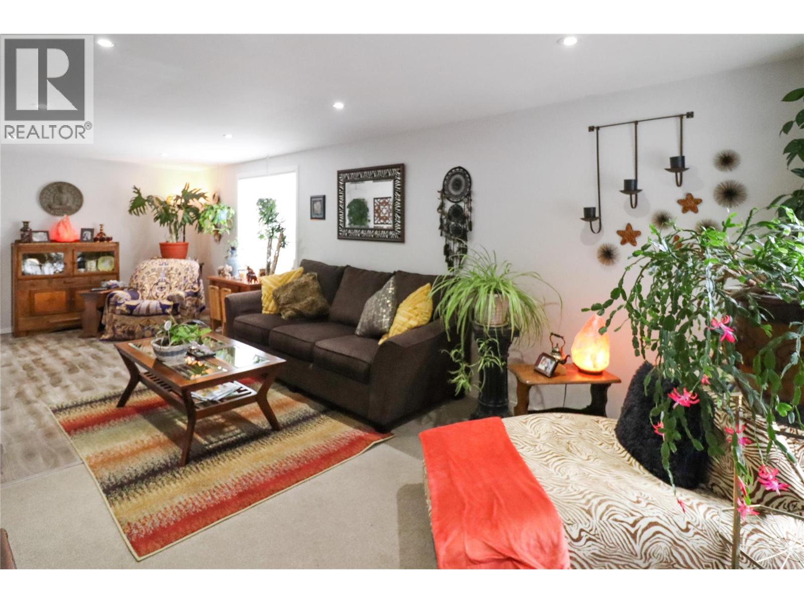 359 Waterfront Avenue, Princeton