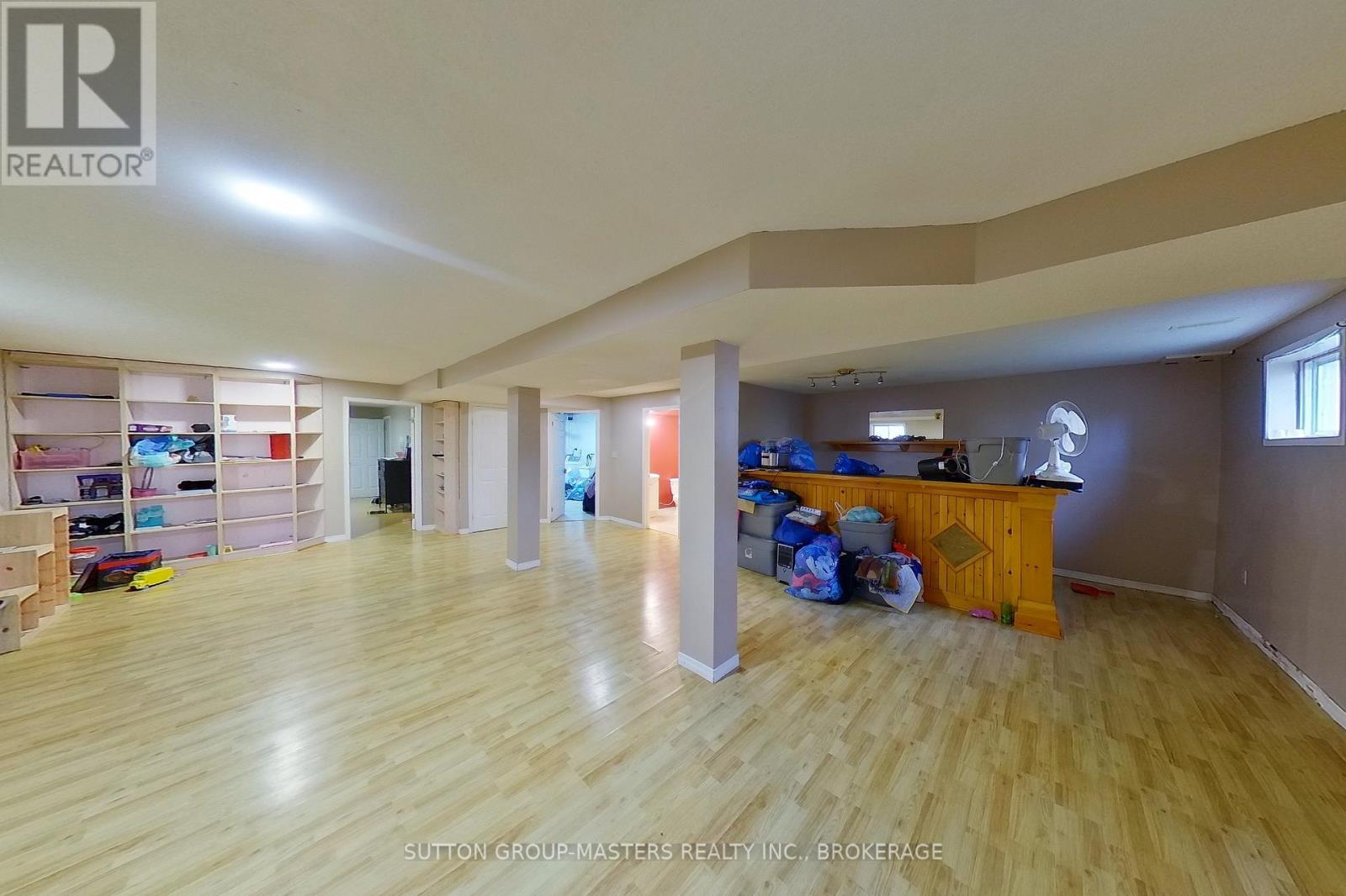 14 HERITAGE DRIVE - 26