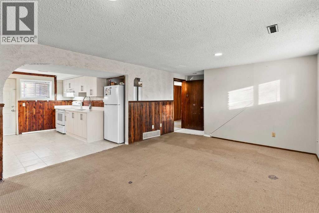 216 Templeview Way NE, Calgary, Alberta