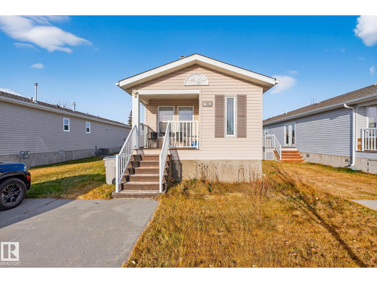 1160 Aspen DR W, Leduc