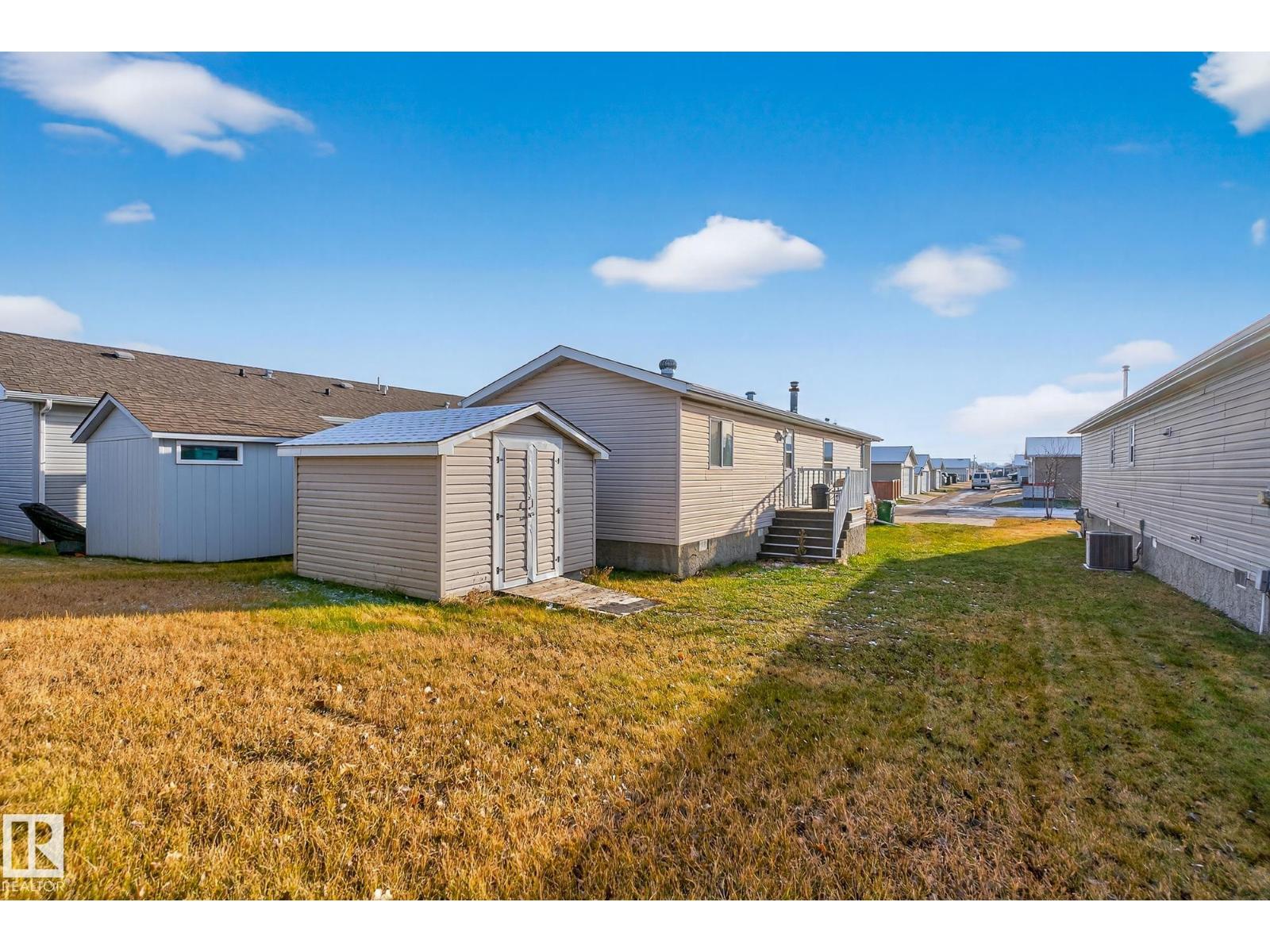 1160 Aspen DR W, Leduc