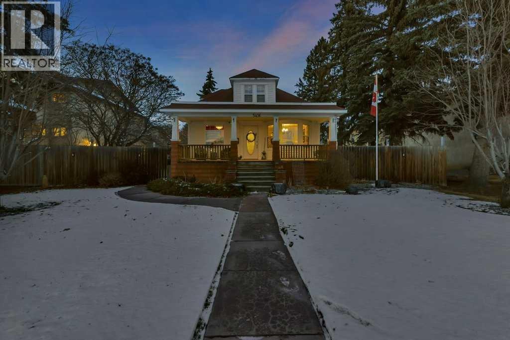 5406 50 Avenue, Lacombe