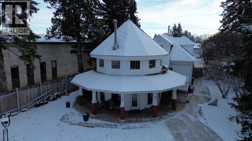 5406 50 Avenue, Lacombe