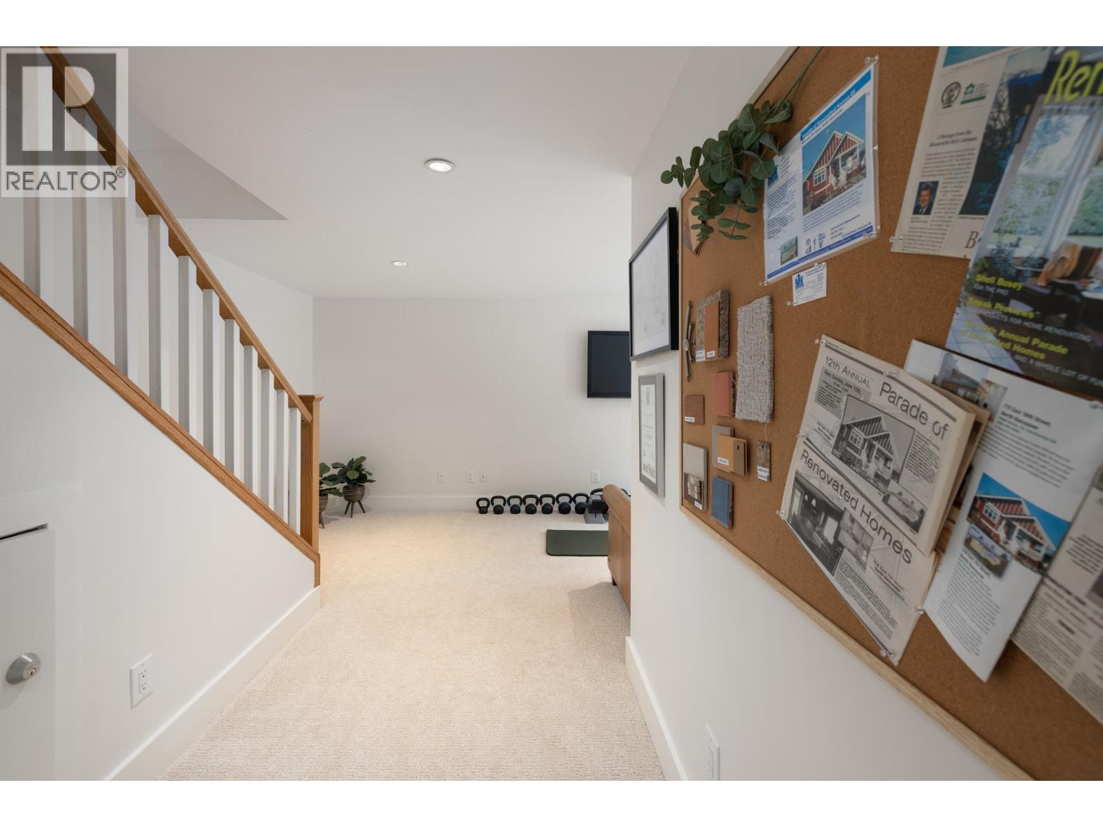 518 E 7TH STREET, North Vancouver