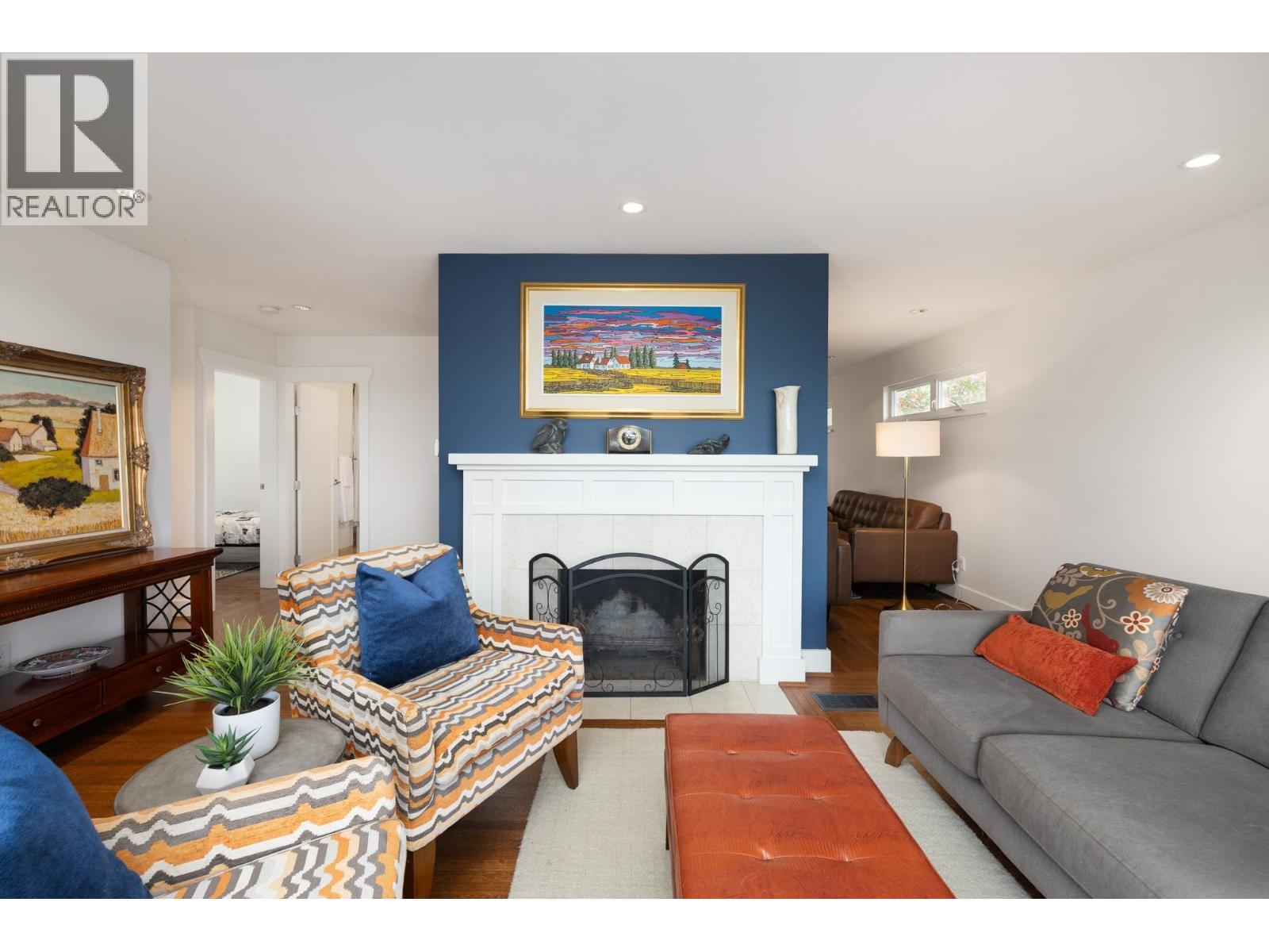 518 E 7TH STREET, North Vancouver