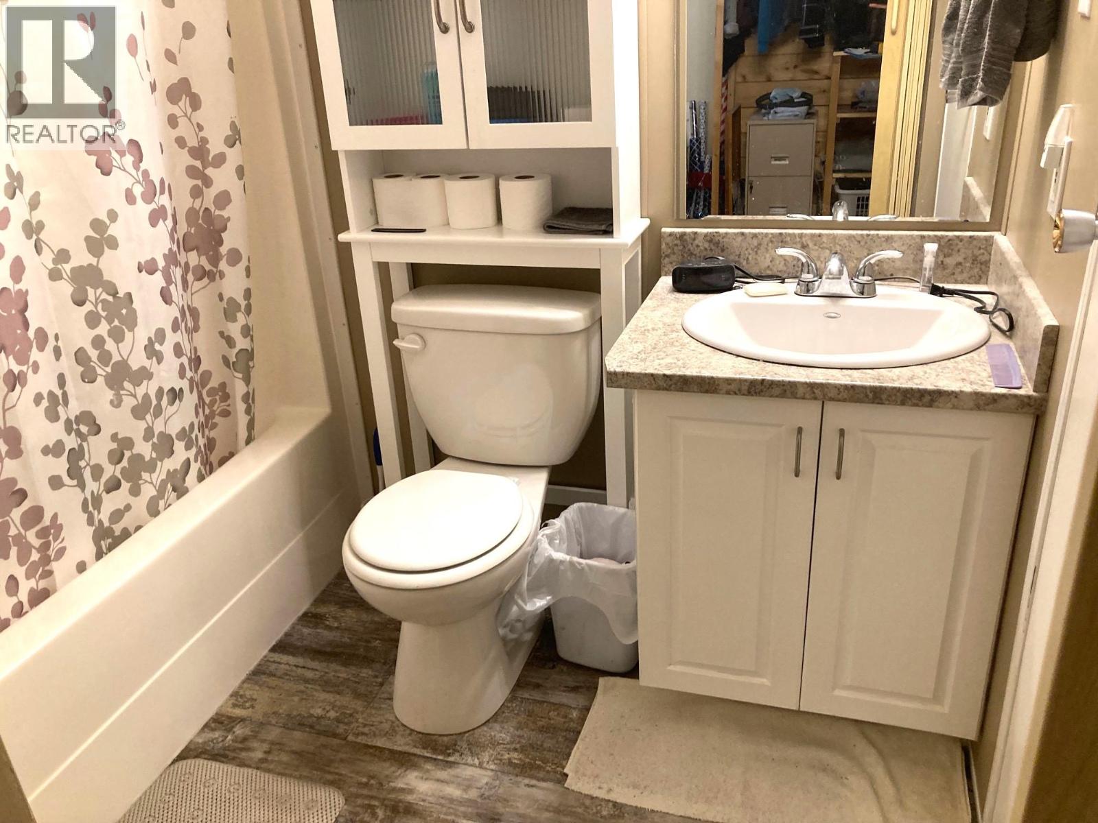 28 1420 Trans Canada Highway, Sorrento