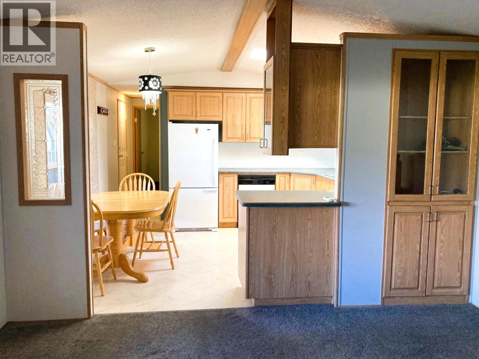 28 1420 Trans Canada Highway, Sorrento