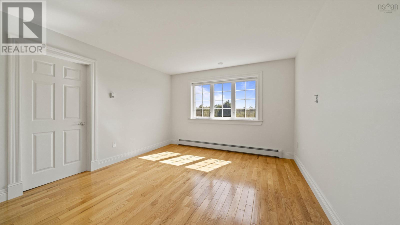 Single Family House for Sale in  Highway  Brentwood 