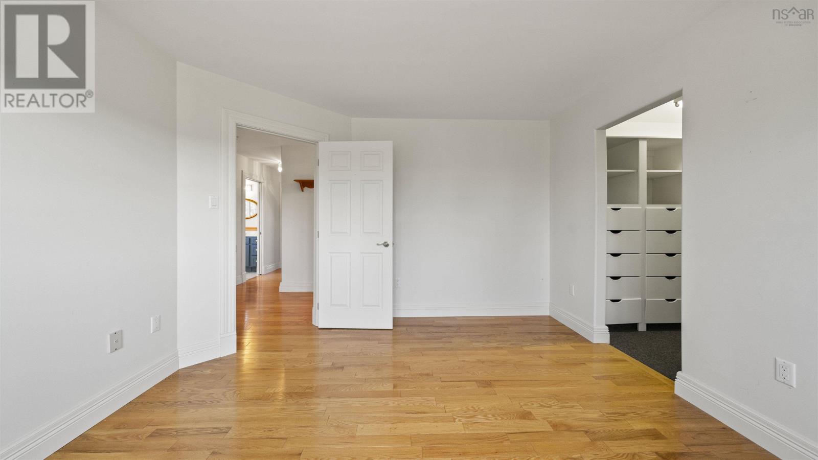 Single Family House for Sale in  Highway  Brentwood 