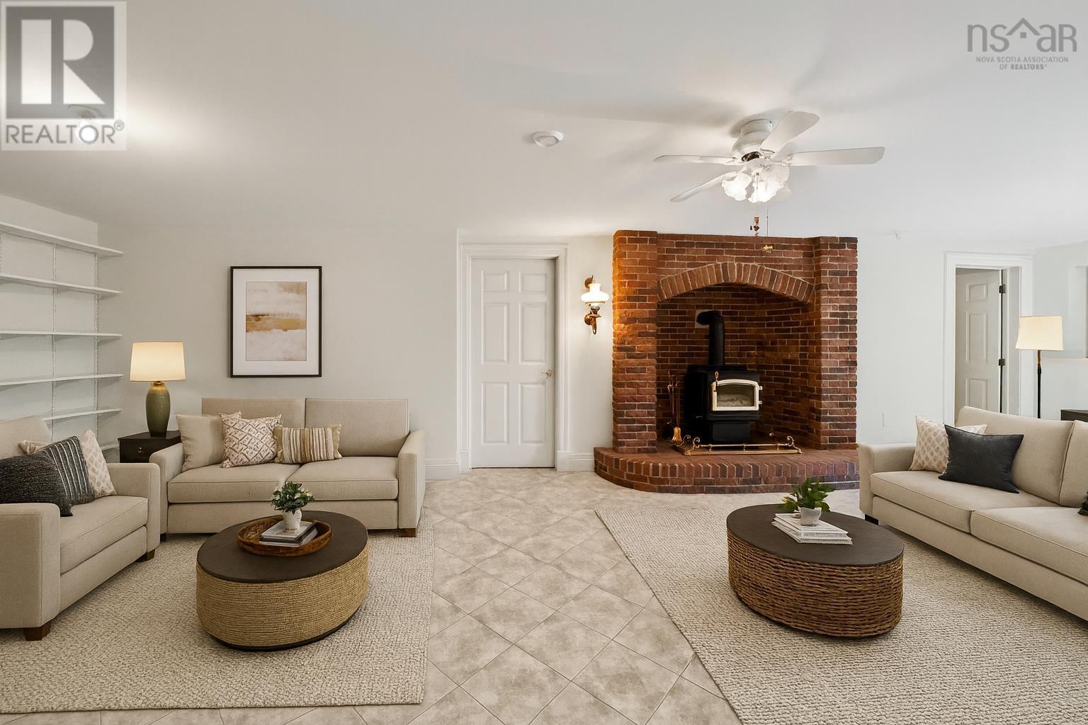 Single Family House for Sale in  Highway  Brentwood 