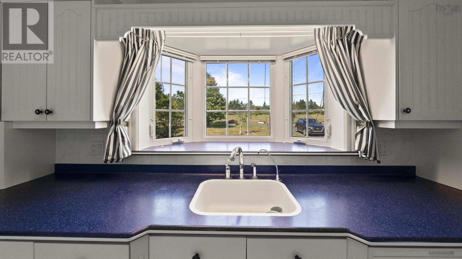 Single Family House for Sale in  Highway  Brentwood 