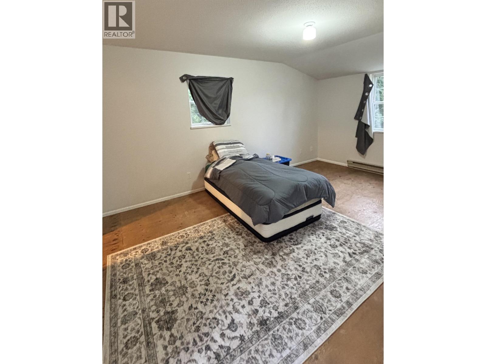 4404 EBY Street, Terrace