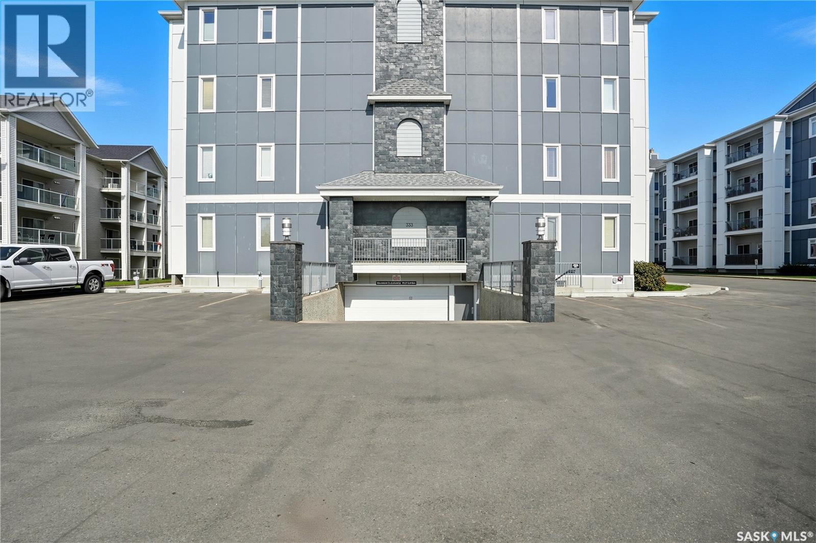 Single Family House High rise for Sale in   Nelson ROAD Saskatoon 