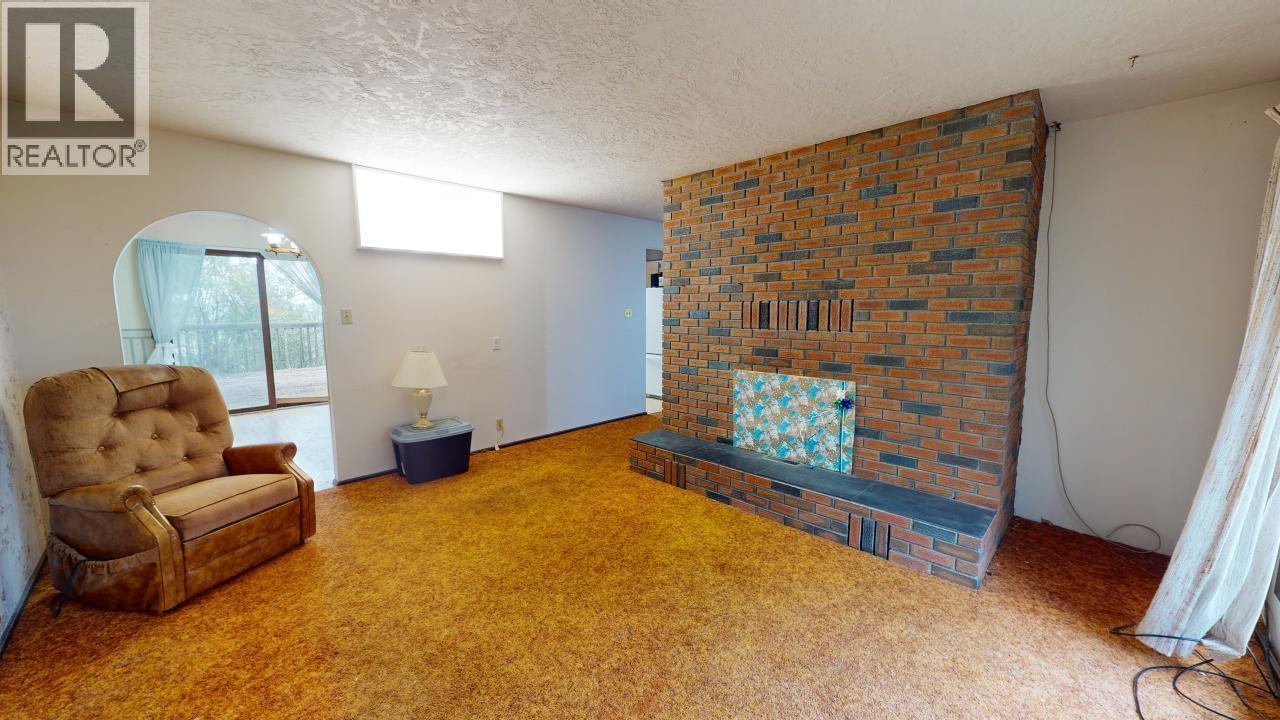 11108 85 AVENUE, Fort St. John