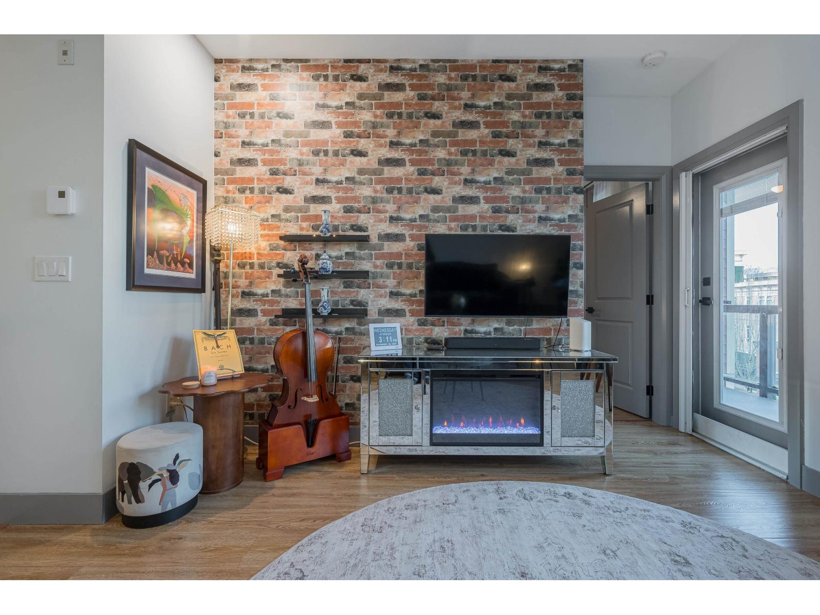 314 45530 MARKET WAY, Garrison Crossing, Chilliwack