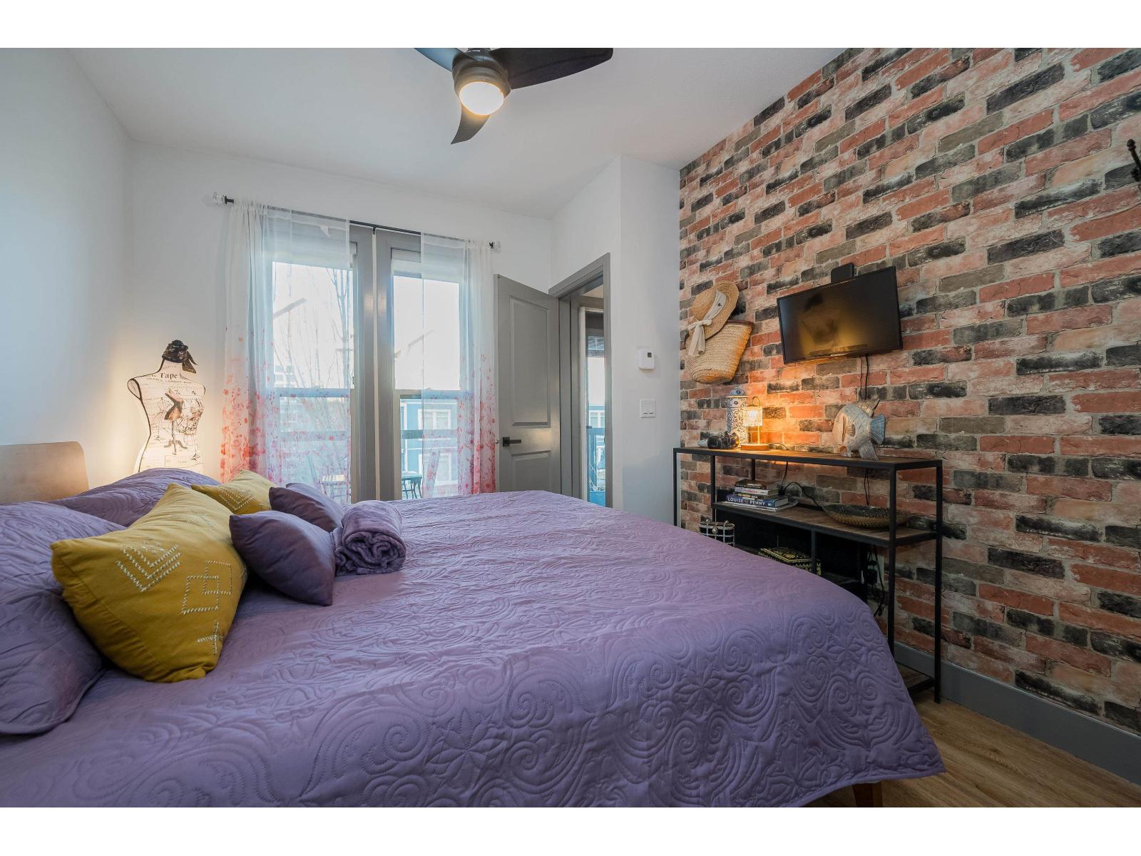 314 45530 MARKET WAY, Garrison Crossing, Chilliwack