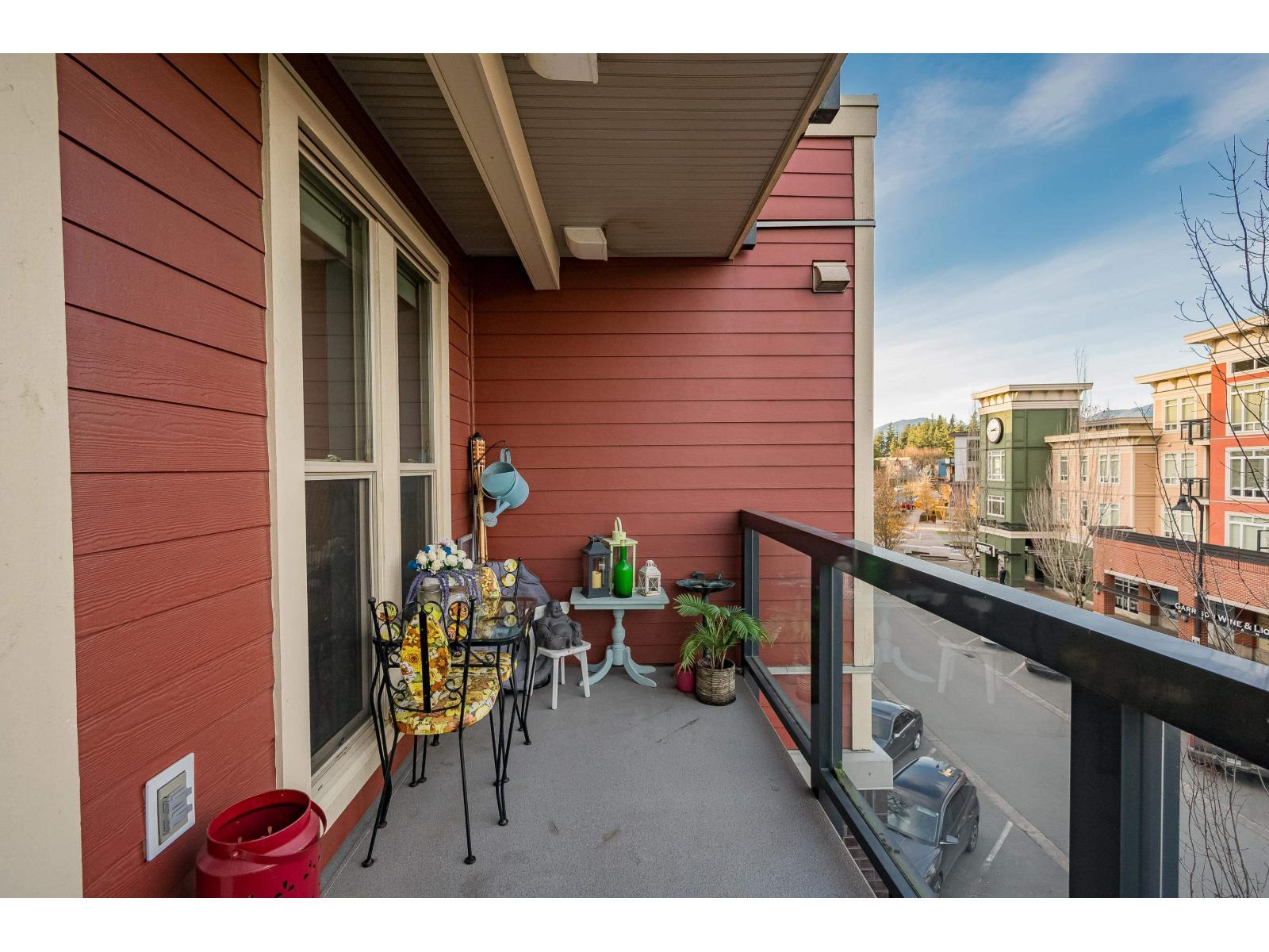 314 45530 MARKET WAY, Garrison Crossing, Chilliwack