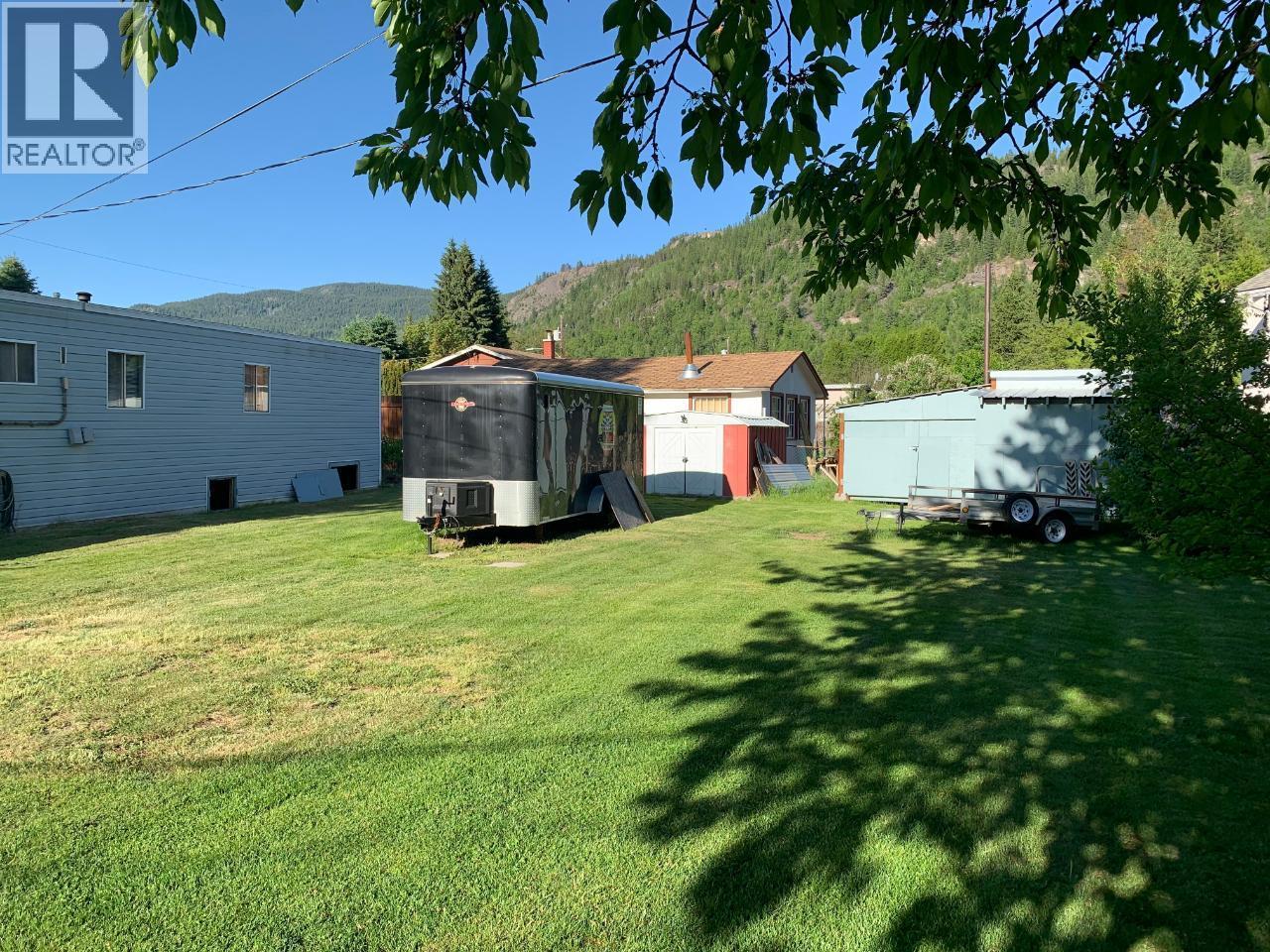 152 SCHULTE Crescent Unit# 1, Castlegar