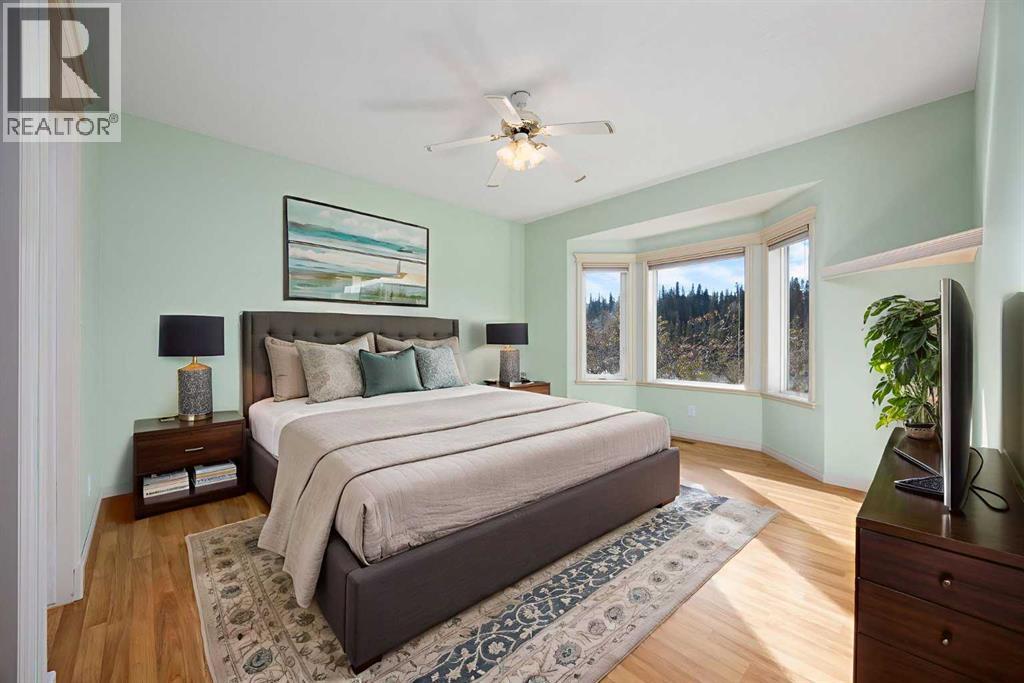 103 West Terrace Point, Cochrane