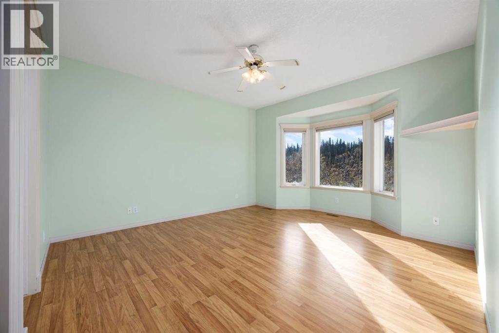 103 West Terrace Point, Cochrane