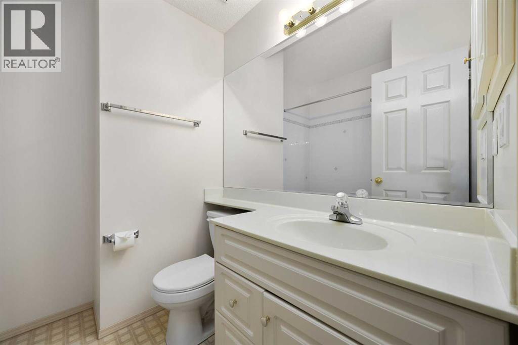 103 West Terrace Point, Cochrane