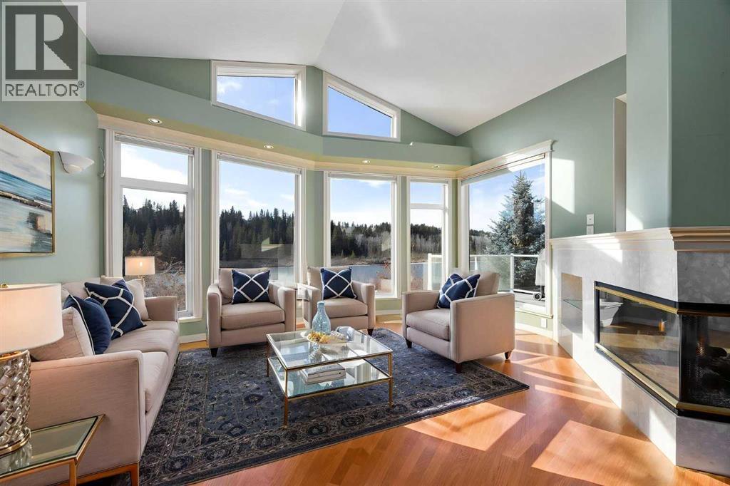 103 West Terrace Point, Cochrane