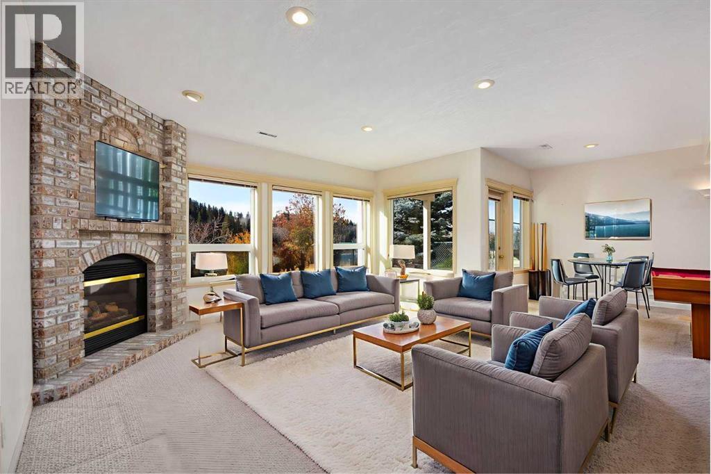 103 West Terrace Point, Cochrane