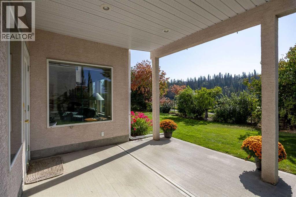 103 West Terrace Point, Cochrane