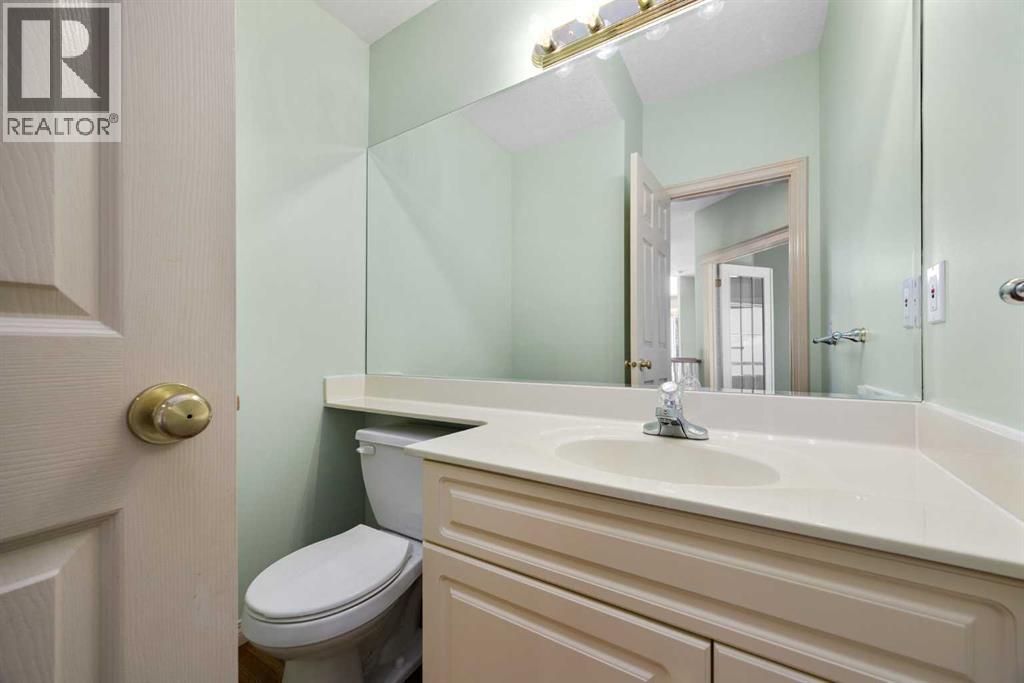 103 West Terrace Point, Cochrane