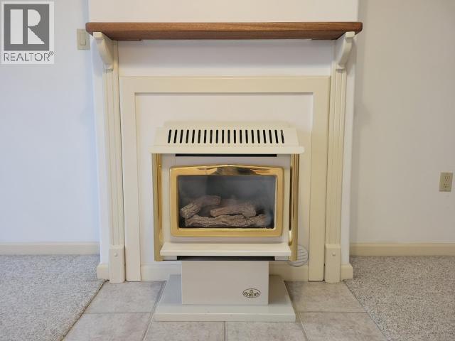 302-6900 BURNABY STREET, Powell River