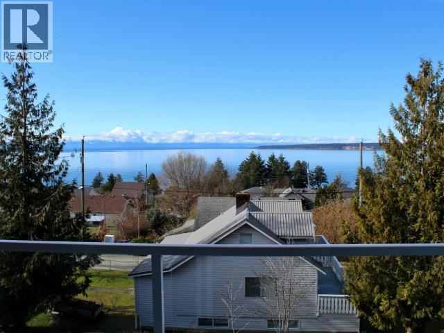 302-6900 BURNABY STREET, Powell River