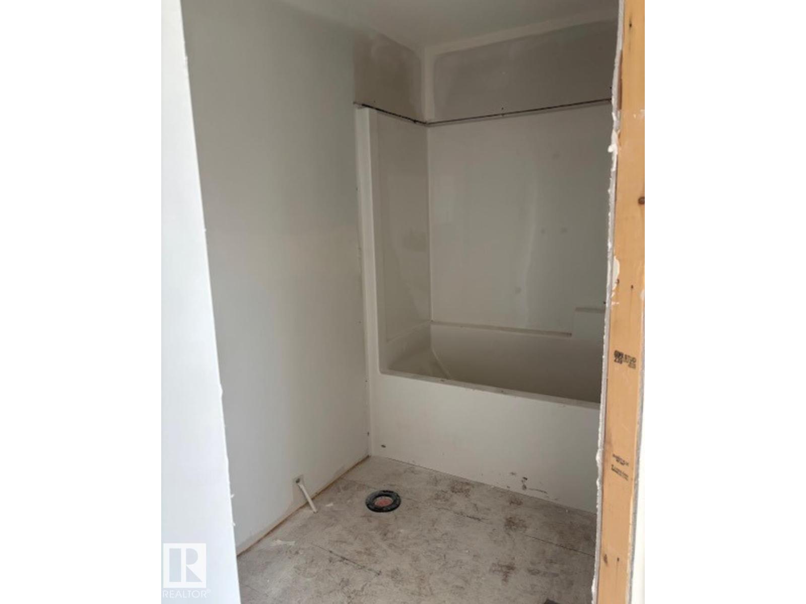 70 EDEN LI, Fort Saskatchewan