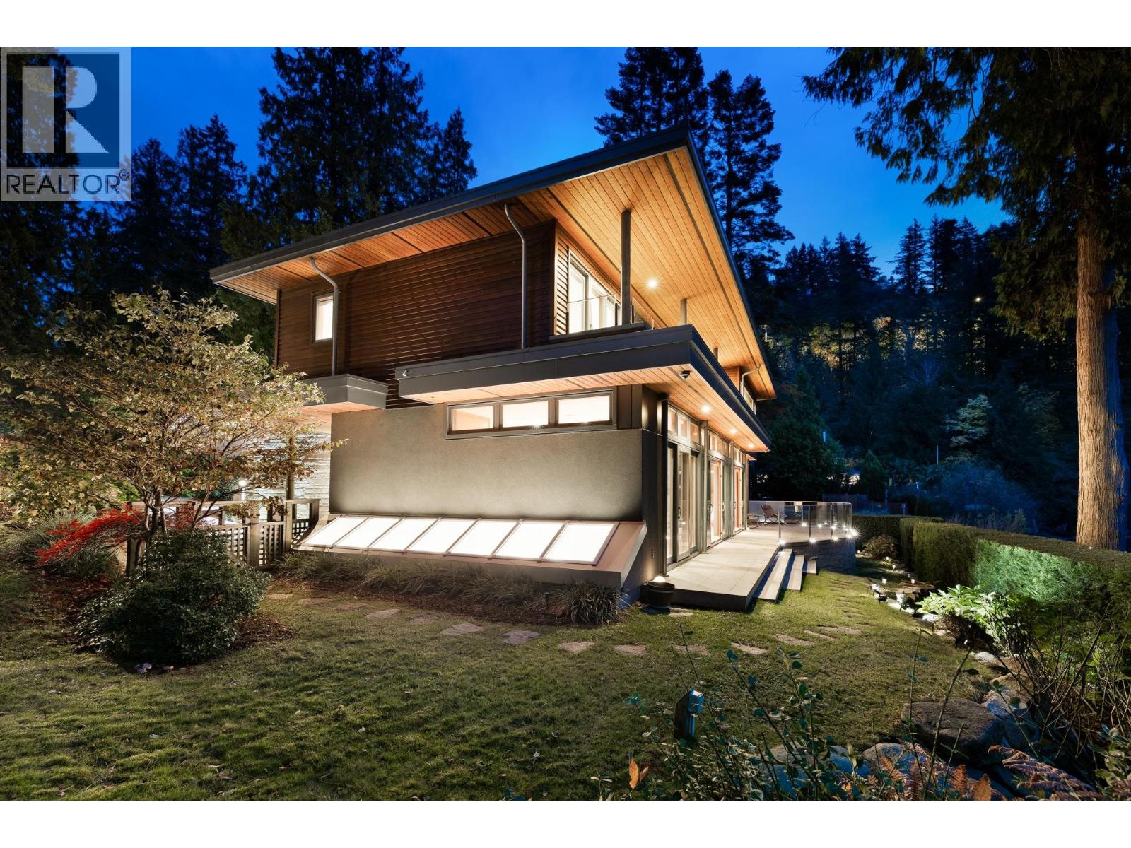 6780 BATCHELOR BAY PLACE, West Vancouver