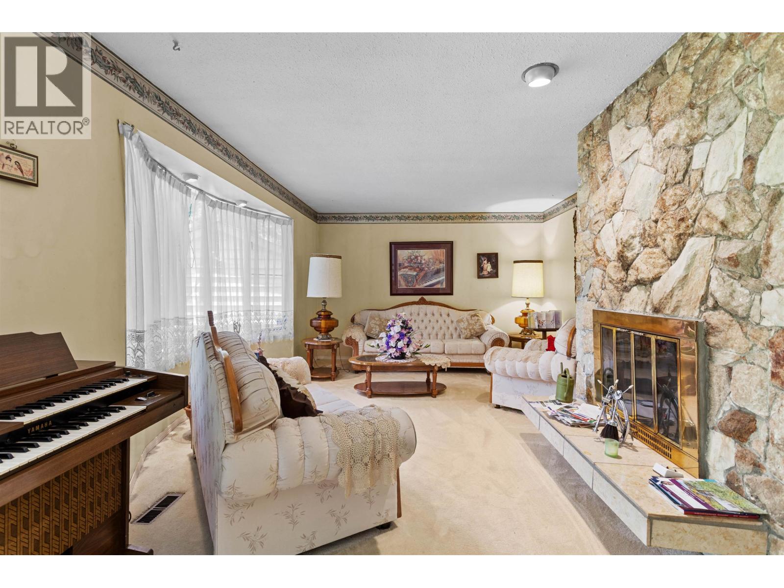 11668 272 STREET, Maple Ridge