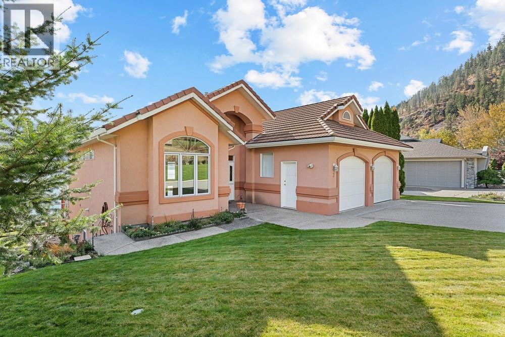 3 17211 Thomson Road, Lake Country