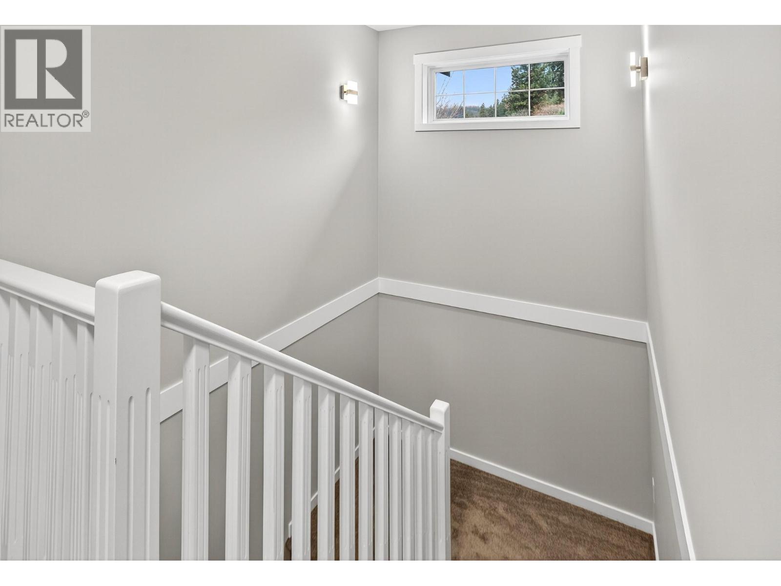  1971 Rosealee Lane, West Kelowna