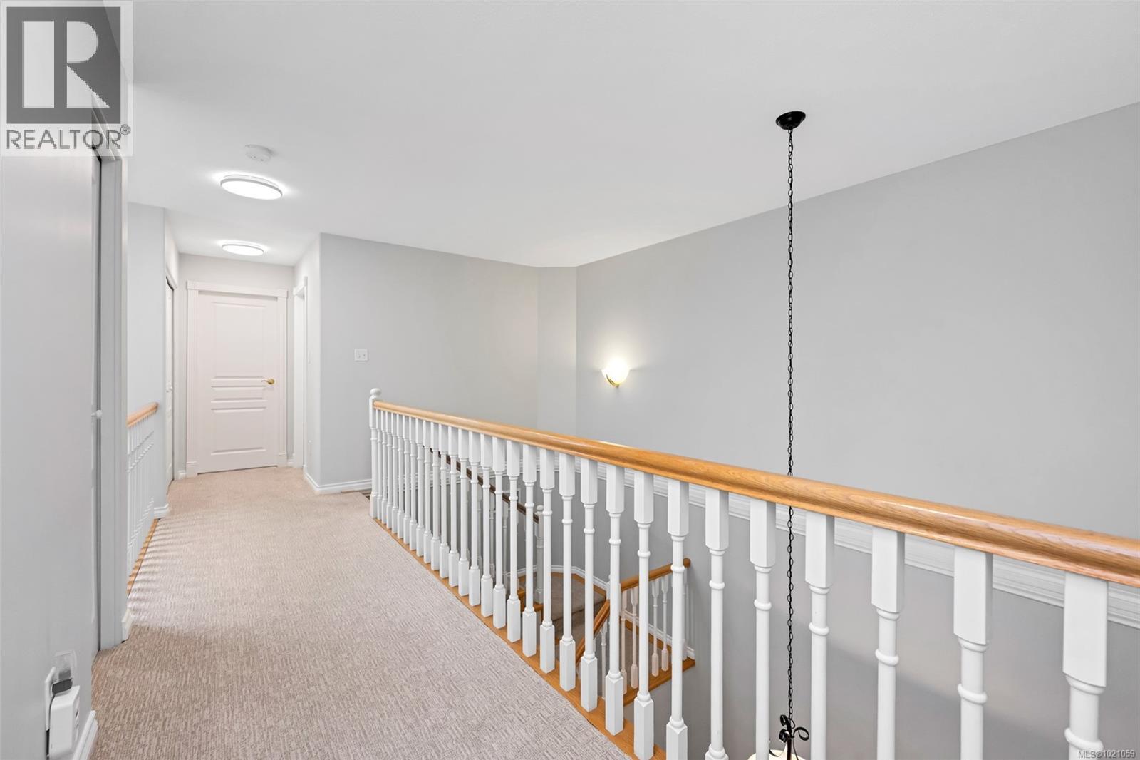 98 530 Marsett Place, Saanich