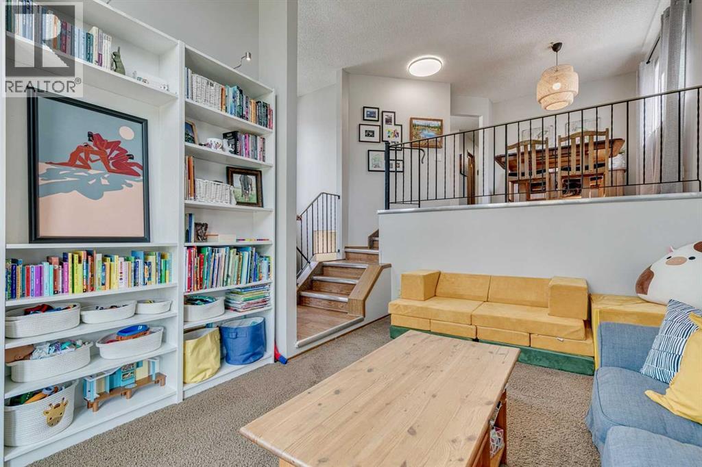 Single Family House 4 Level for Sale in  Millcrest Road SW Millrise Calgary 