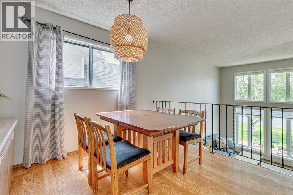 Single Family House 4 Level for Sale in  Millcrest Road SW Millrise Calgary 