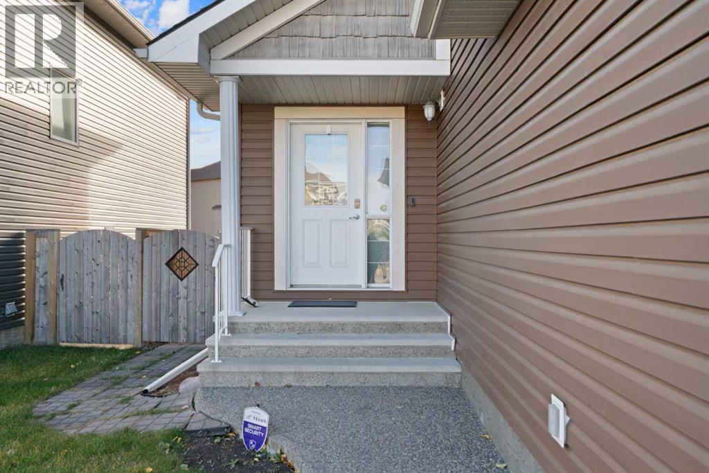 Single Family House for Sale in  Everhollow Rise SW Evergreen Calgary 