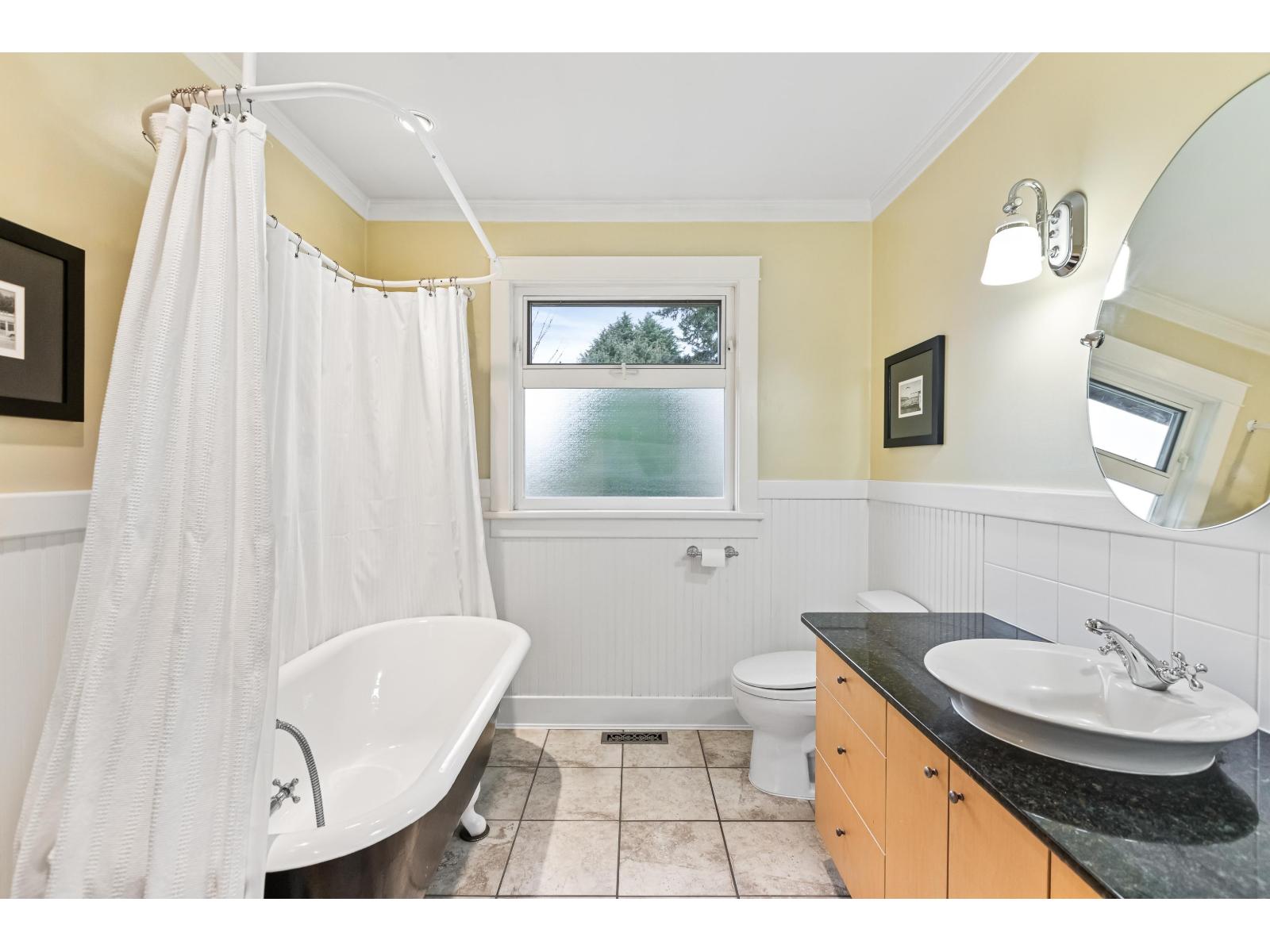 1430 MAPLE STREET, White Rock