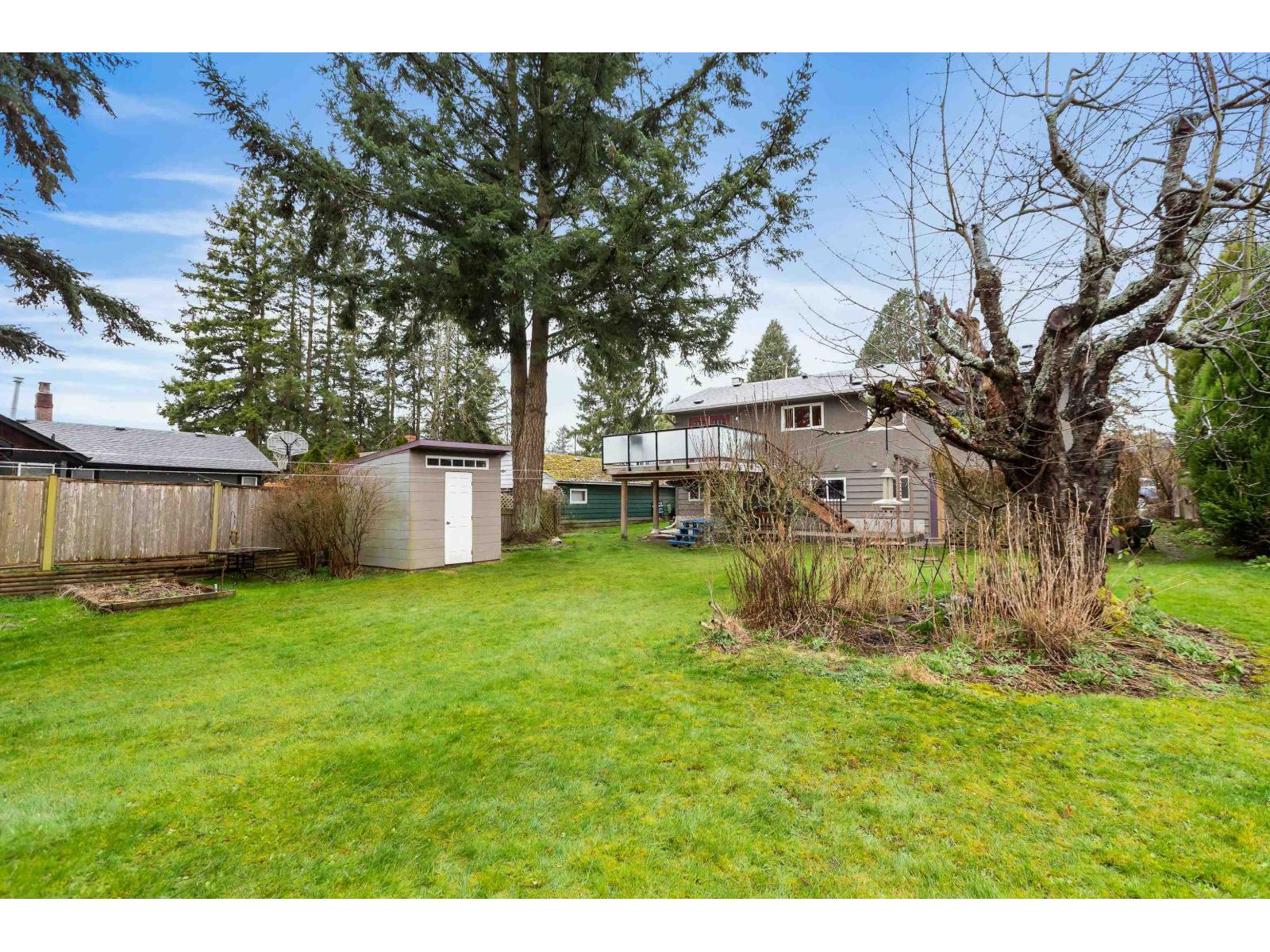 1430 MAPLE STREET, White Rock