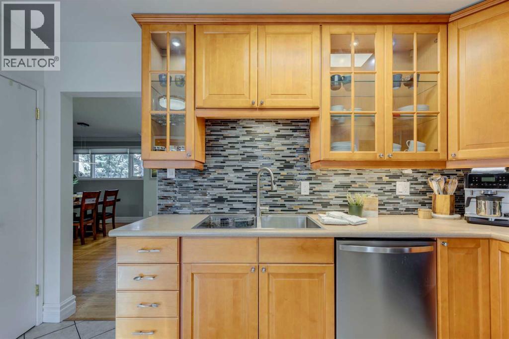 Single Family House Bungalow for Sale in  Bearspaw Drive NW Brentwood Calgary 