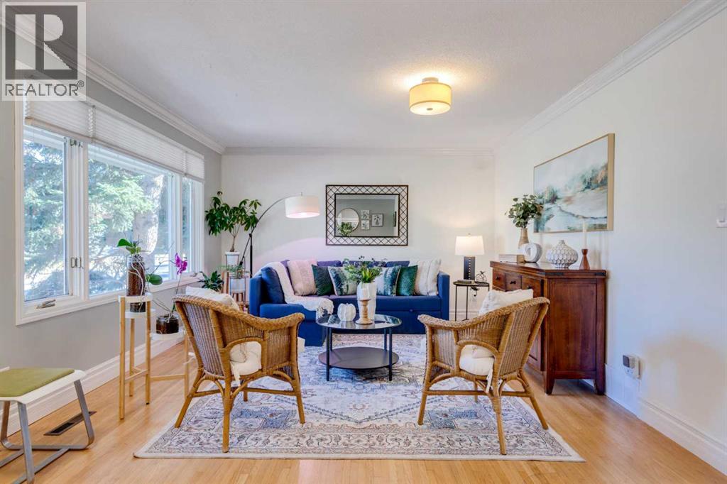 Single Family House Bungalow for Sale in  Bearspaw Drive NW Brentwood Calgary 