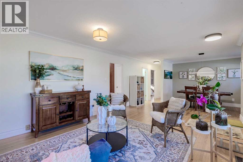 Single Family House Bungalow for Sale in  Bearspaw Drive NW Brentwood Calgary 