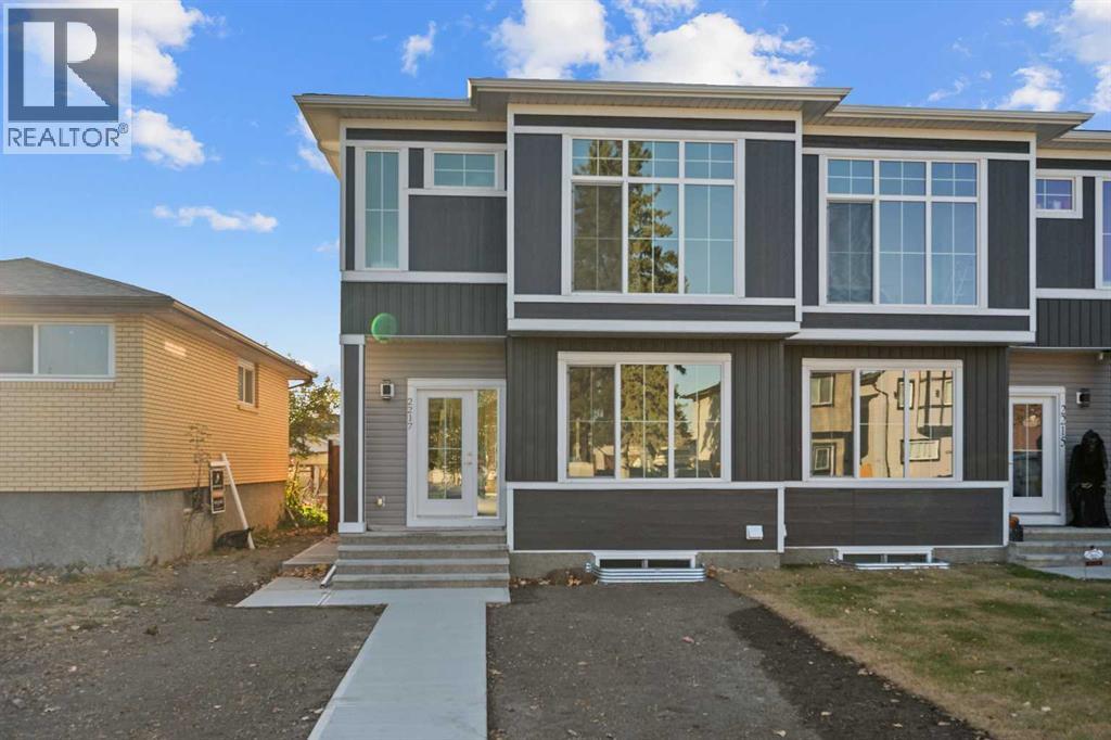 Single Family House for Sale in   Street SE Forest Lawn Calgary 