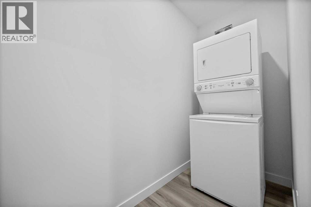 Single Family House for Sale in   Street SE Forest Lawn Calgary 