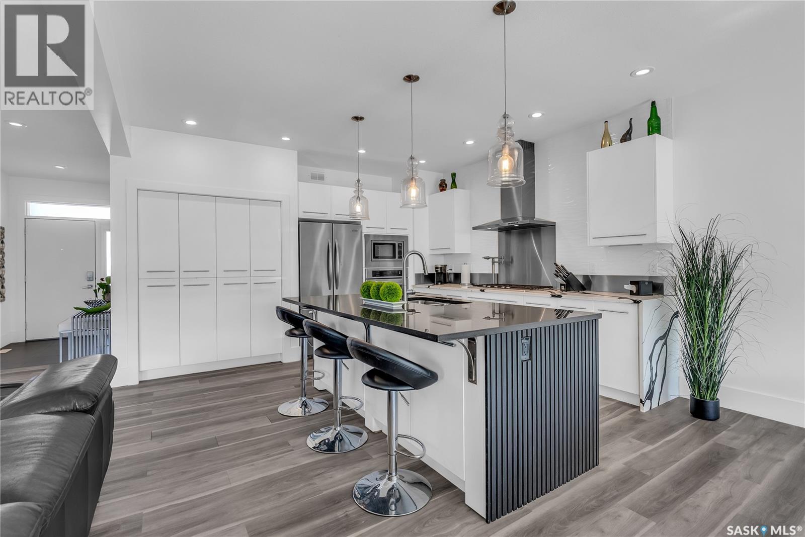 Single Family House 2 Level for Sale in  Atton COURT Saskatoon 