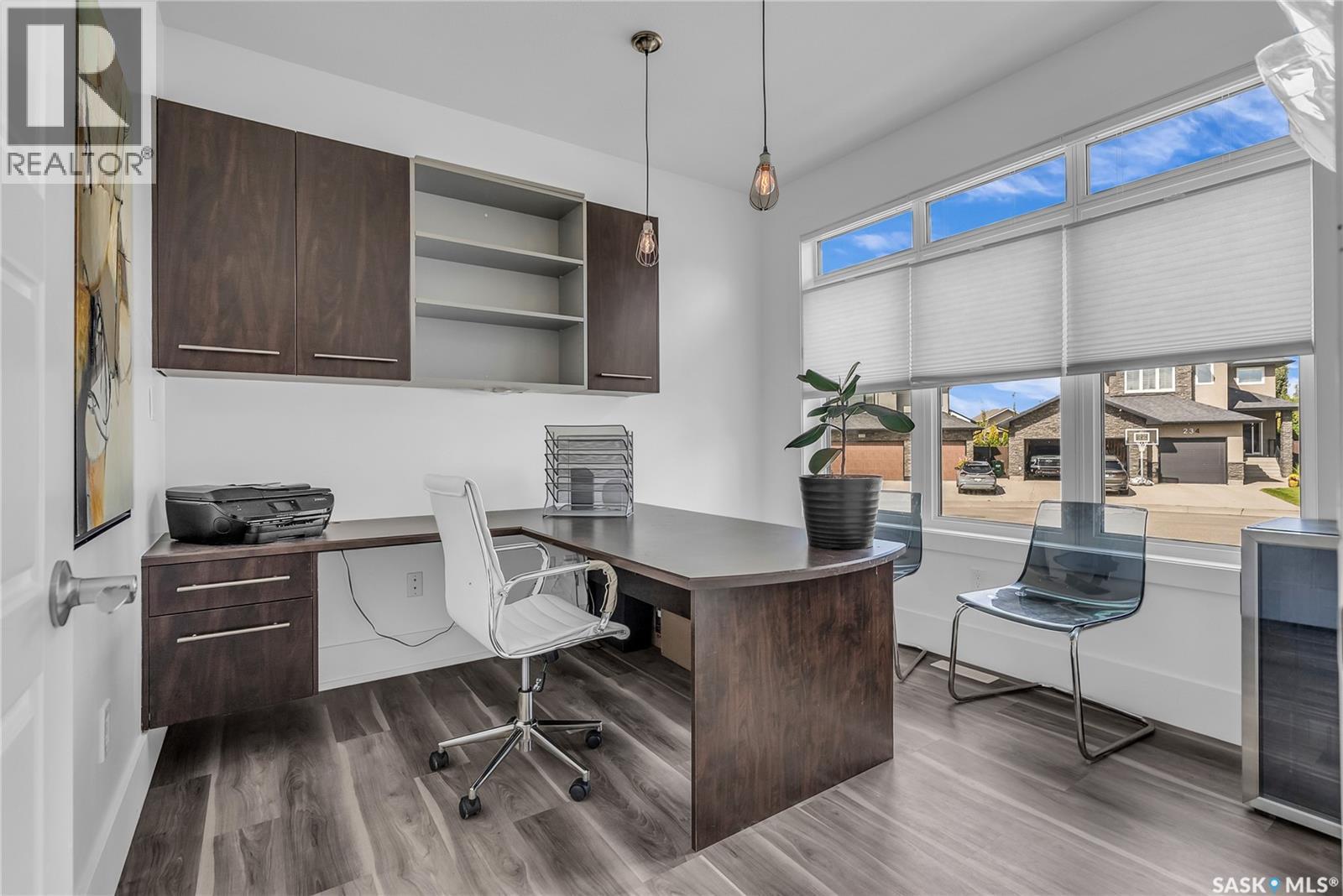 Single Family House 2 Level for Sale in  Atton COURT Saskatoon 