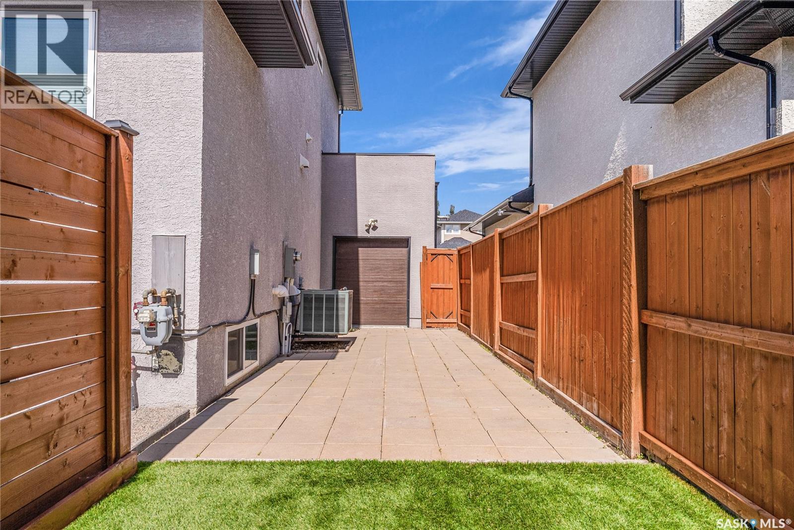 Single Family House 2 Level for Sale in  Atton COURT Saskatoon 